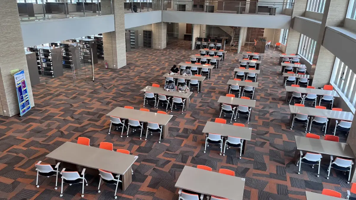 Campus Library